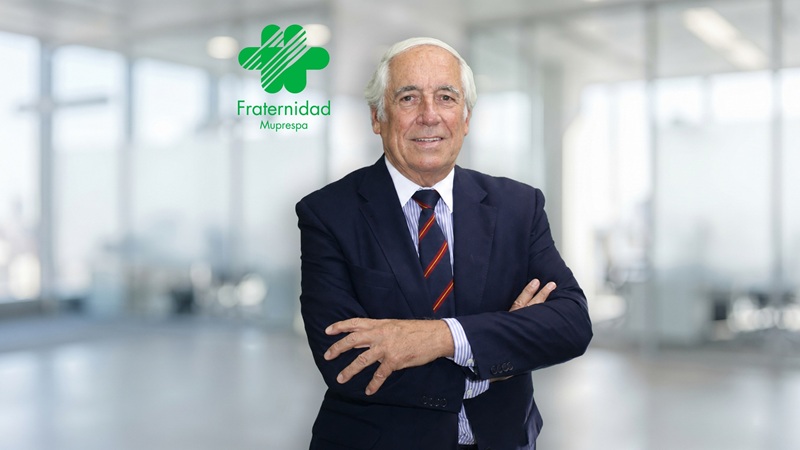 Carlos_Espinosa_de_los_Monteros_FraternidadMuprespa